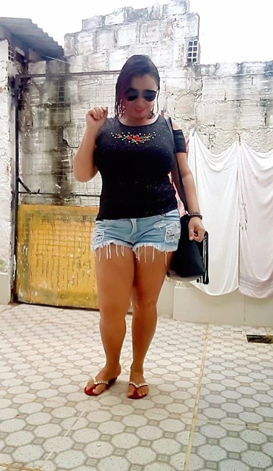 25P Hot shorts 17