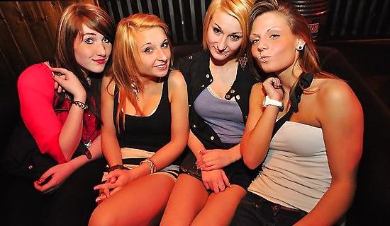 25P German Party Bitches