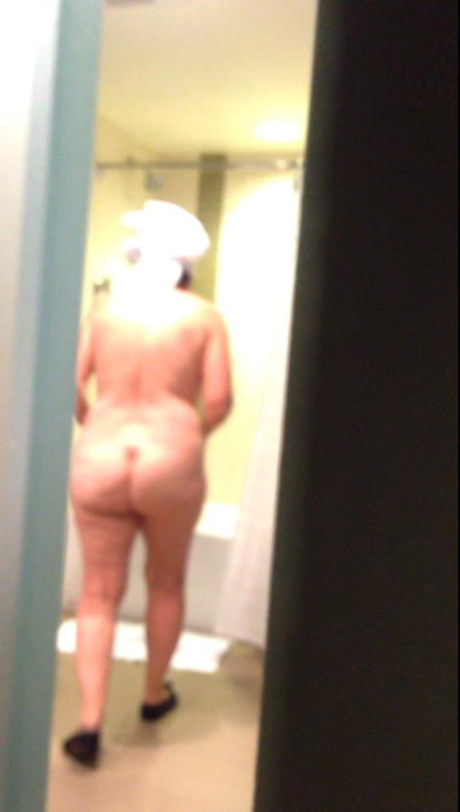 19P MILF Spy in Hotel 2
