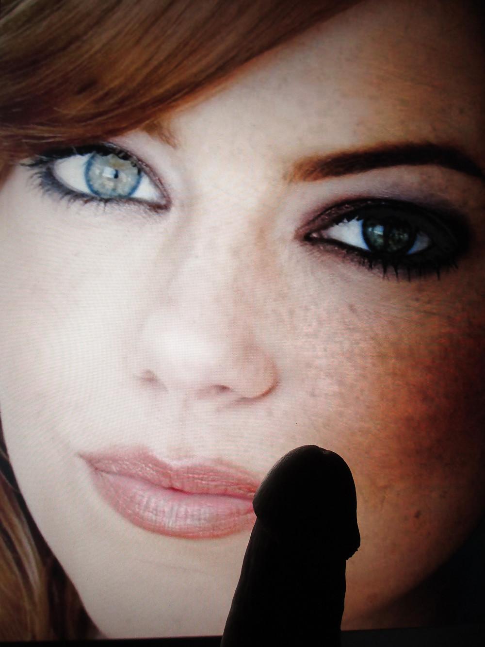 10P Cumshot over EMMA STONE