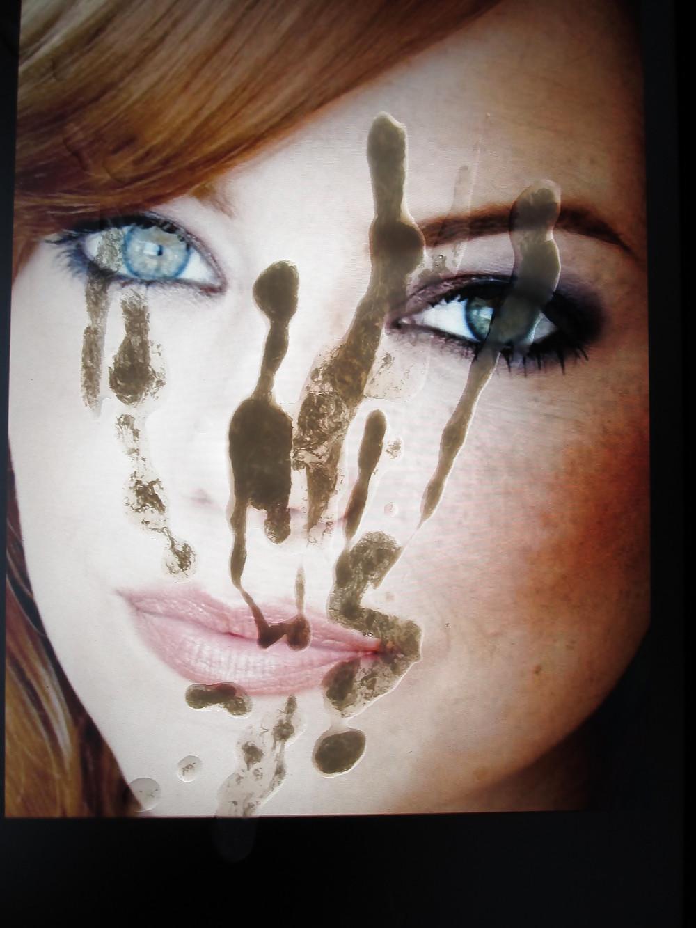 10P Cumshot over EMMA STONE