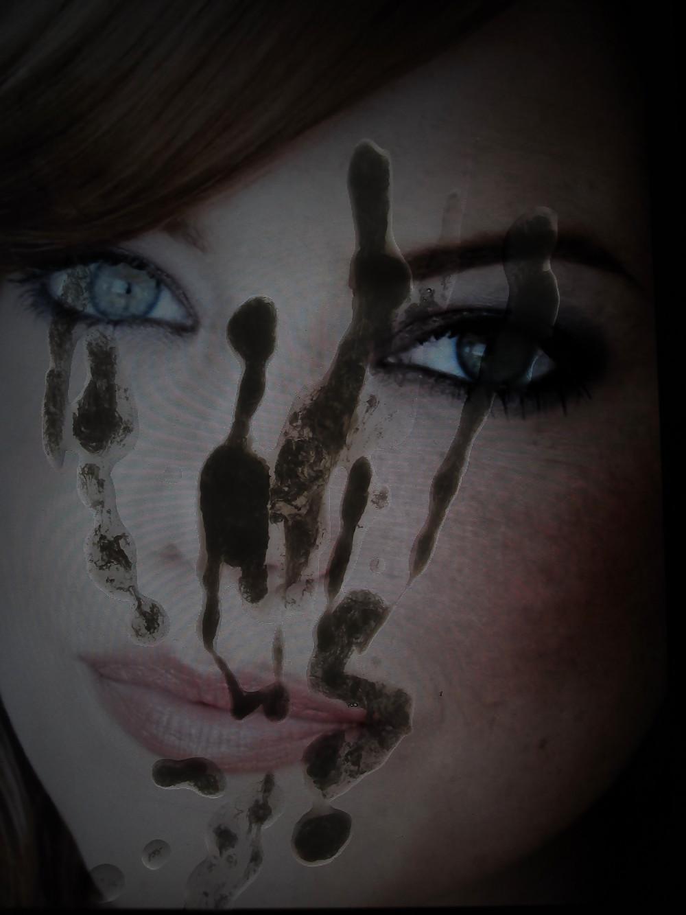 10P Cumshot over EMMA STONE