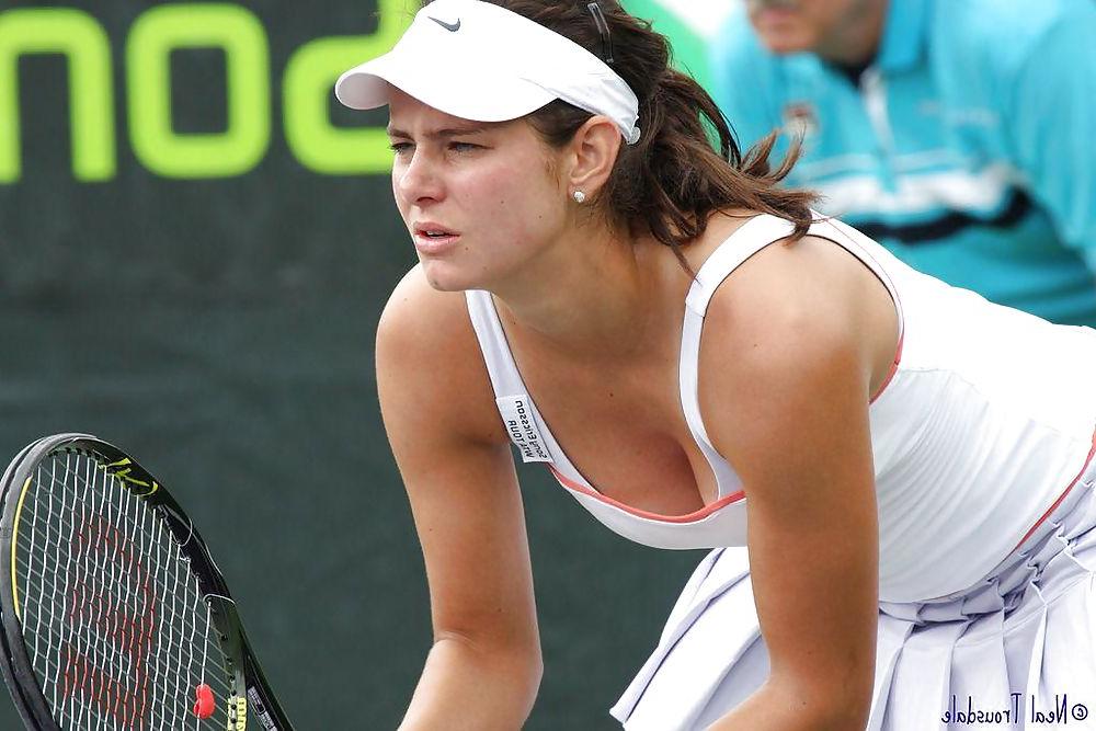 25P Sexy Tennis 2