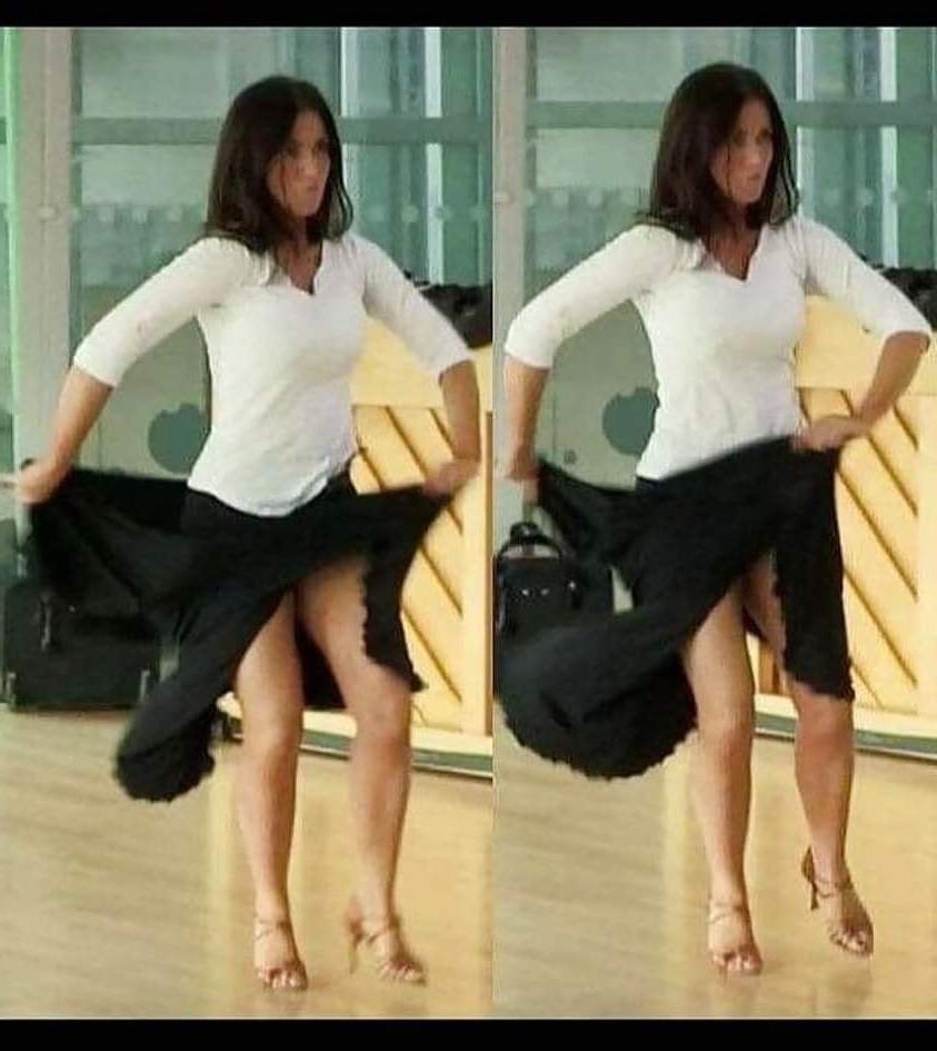 25P Cougar Town- Susanna Reid 80
