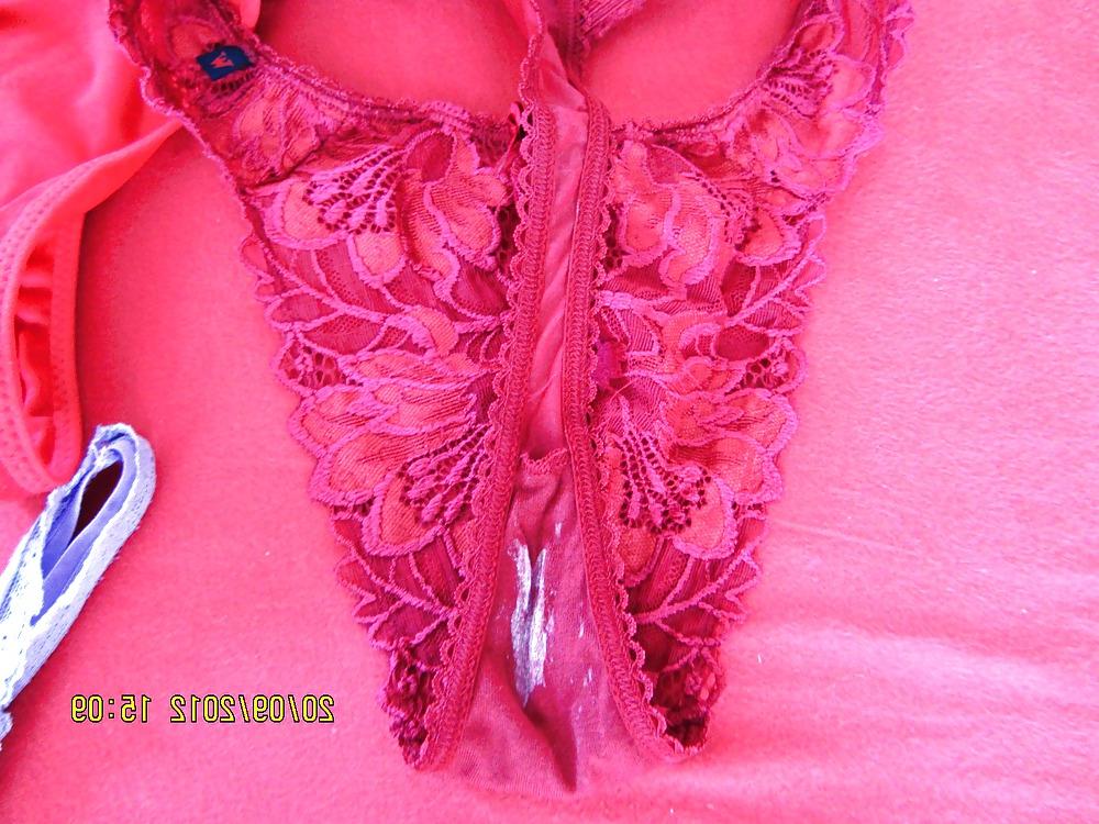 8P Gf used dessous