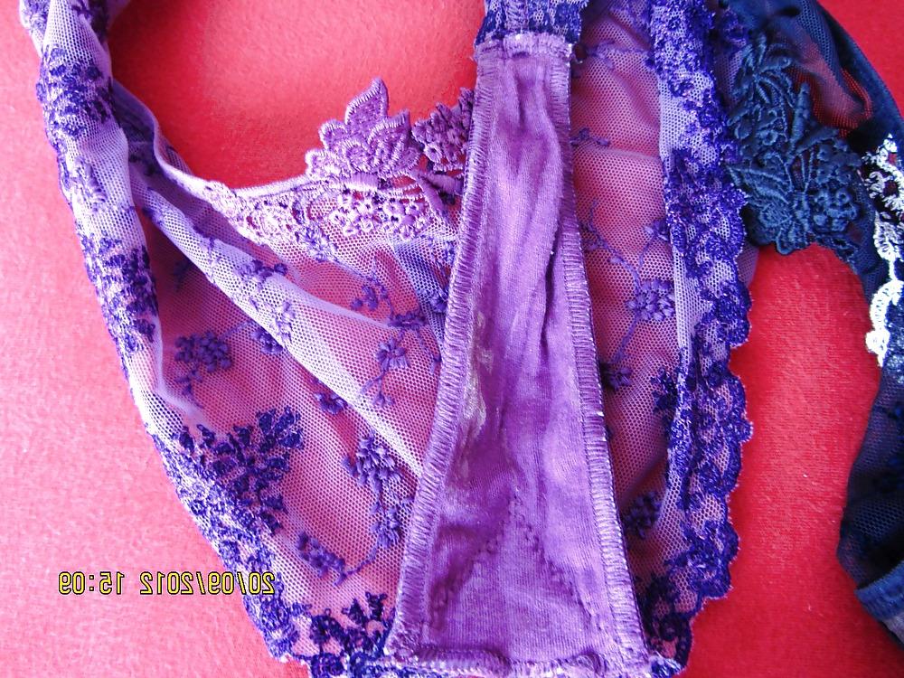 8P Gf used dessous