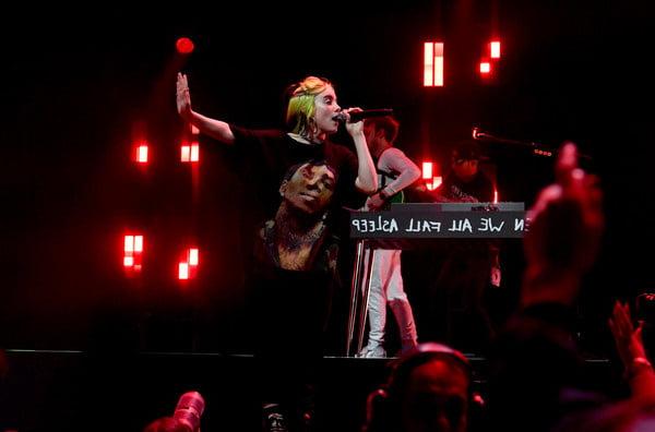 25P Billie Eilish - ALTer EGO Show in Inglewood (01-18-20)