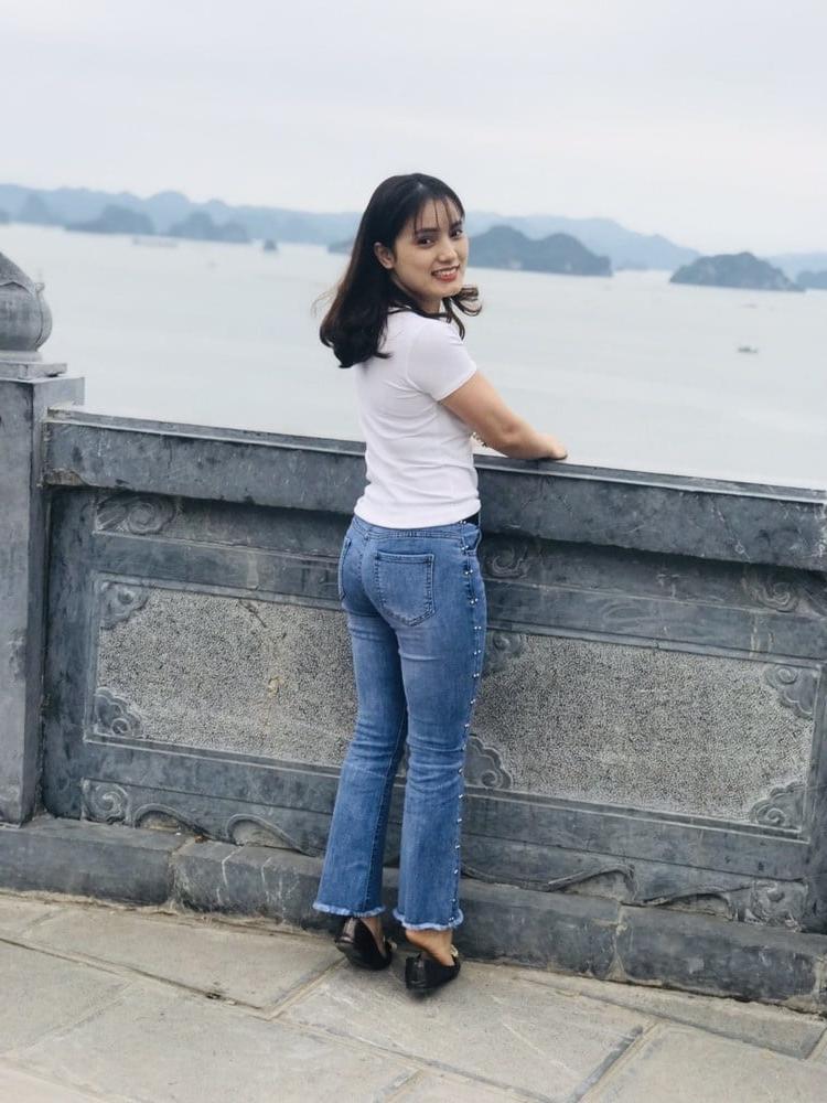 15P Vietnamese Call Girl - Hooker Whore Prostitution