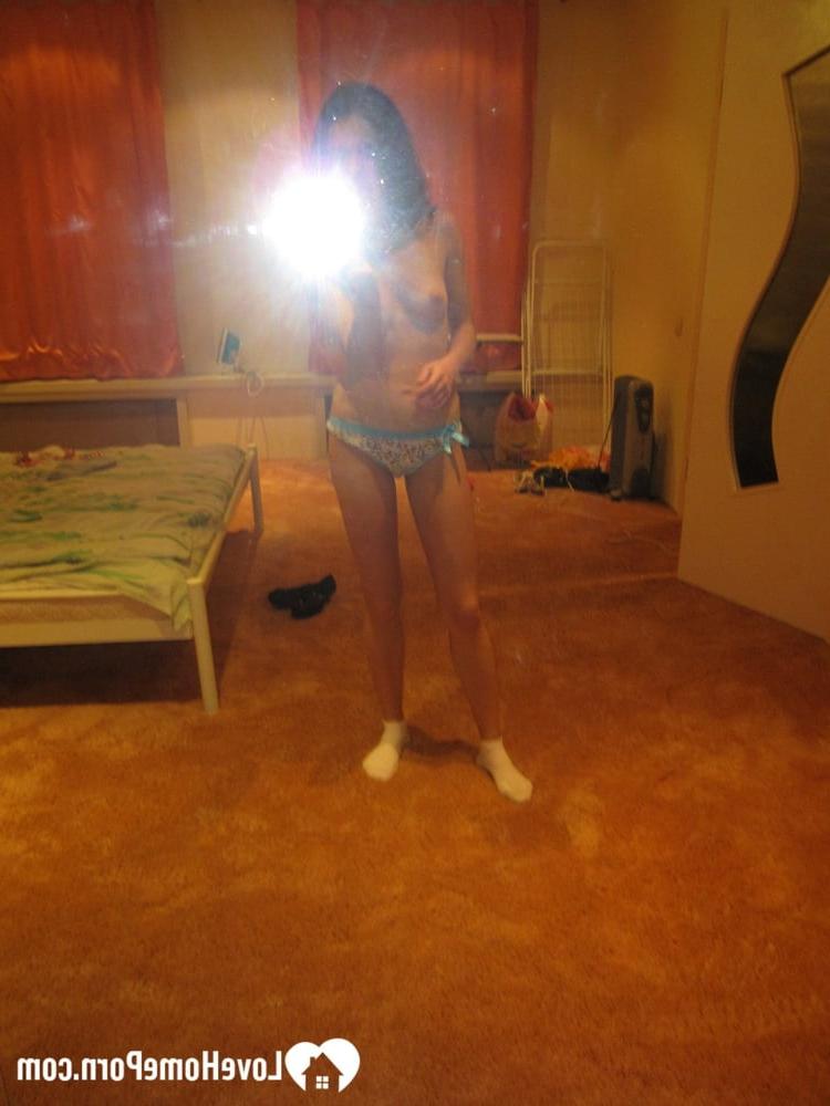 15P My hotel room's mirror is absolutely fantastic