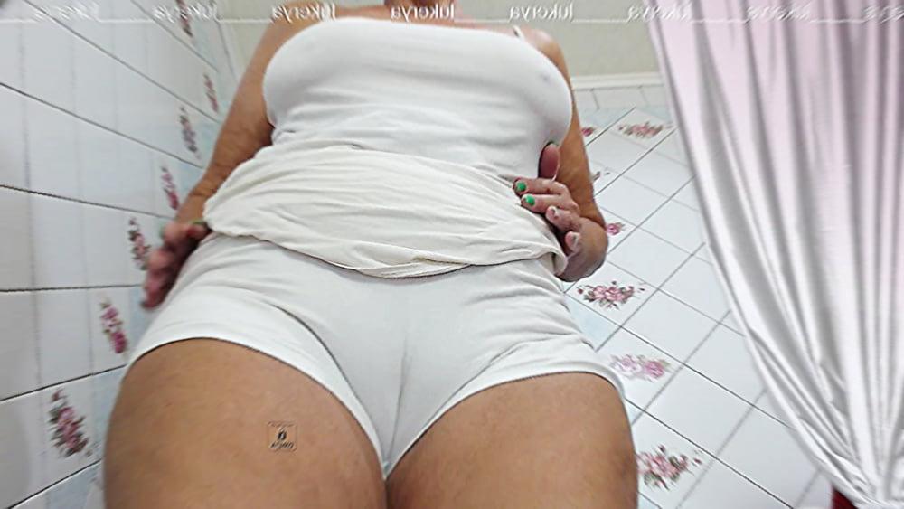 25P Lukerya's Camel Toe