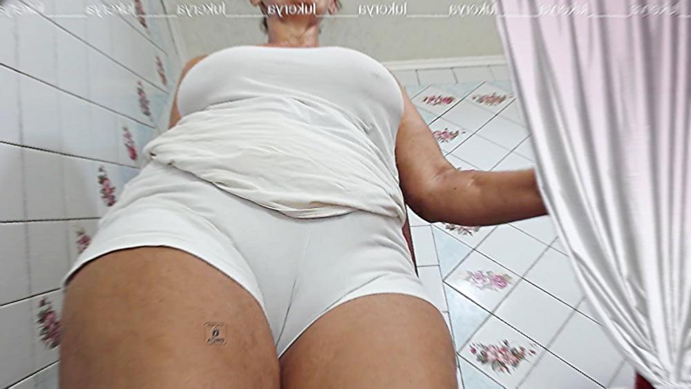 25P Lukerya's Camel Toe