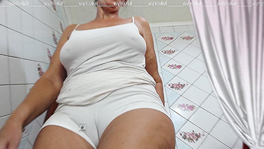 25P Lukerya's Camel Toe