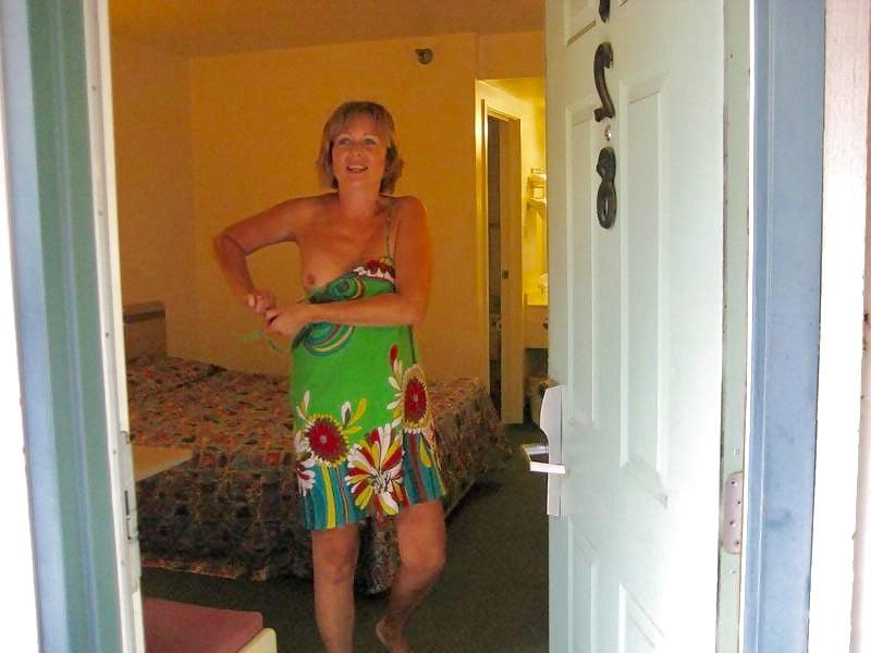 25P Hotel Whores 252 by JH