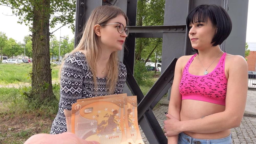 25P GERMAN SCOUT - CANDID BERLIN GIRLS FIRST FFM 3SOME PICKUP