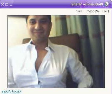 13P Indian crossdresser on cam
