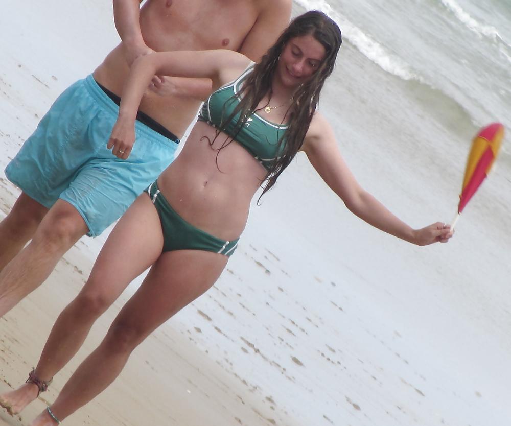 25P Collection of fantastic voyeur photos