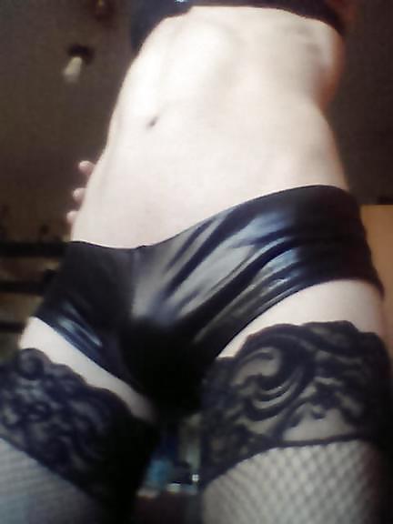 8P Shiny shorts again