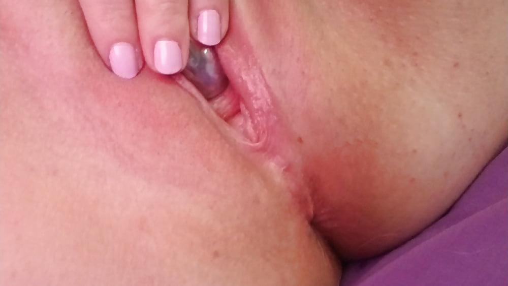 25P hours of fun............... bored housewife  Milf