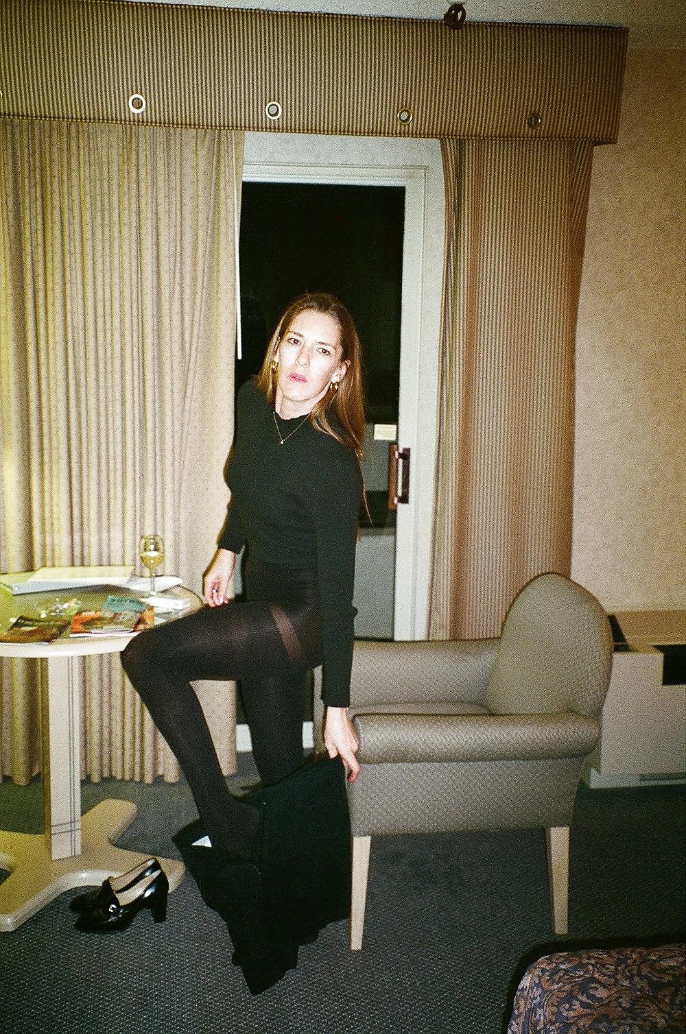 5P Sally Gerrard - Works at Fashion Show Mall, Las Vegas