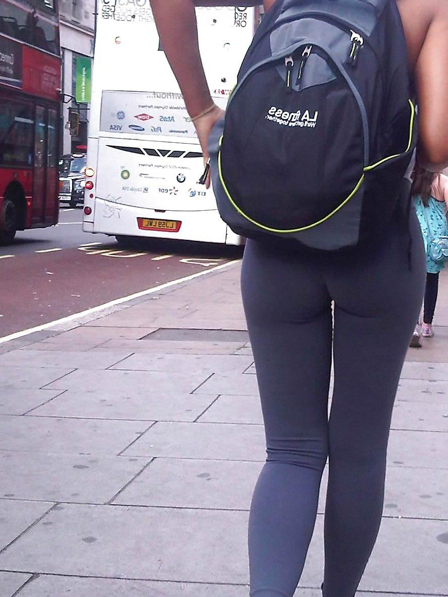 15P Cameltoe 