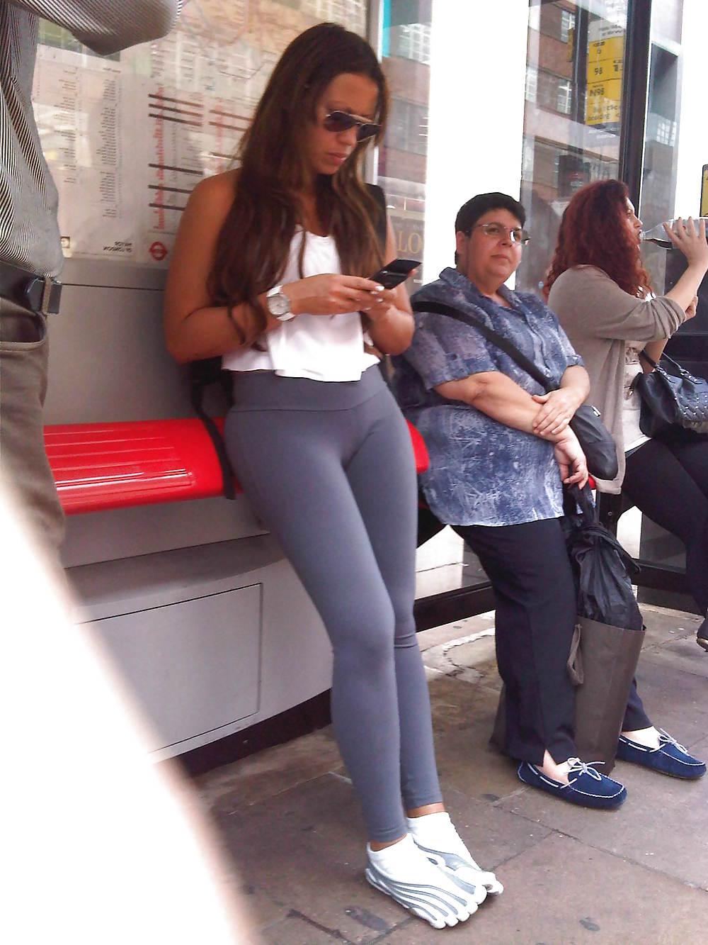 15P Cameltoe 