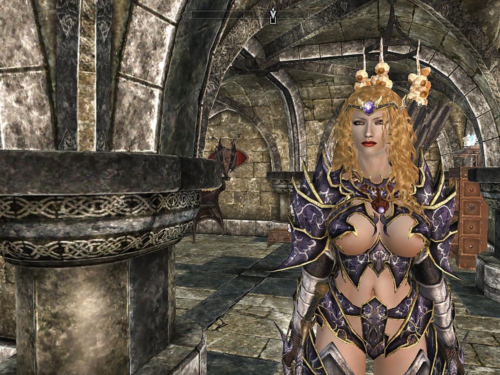 19P Sexy Game Babes