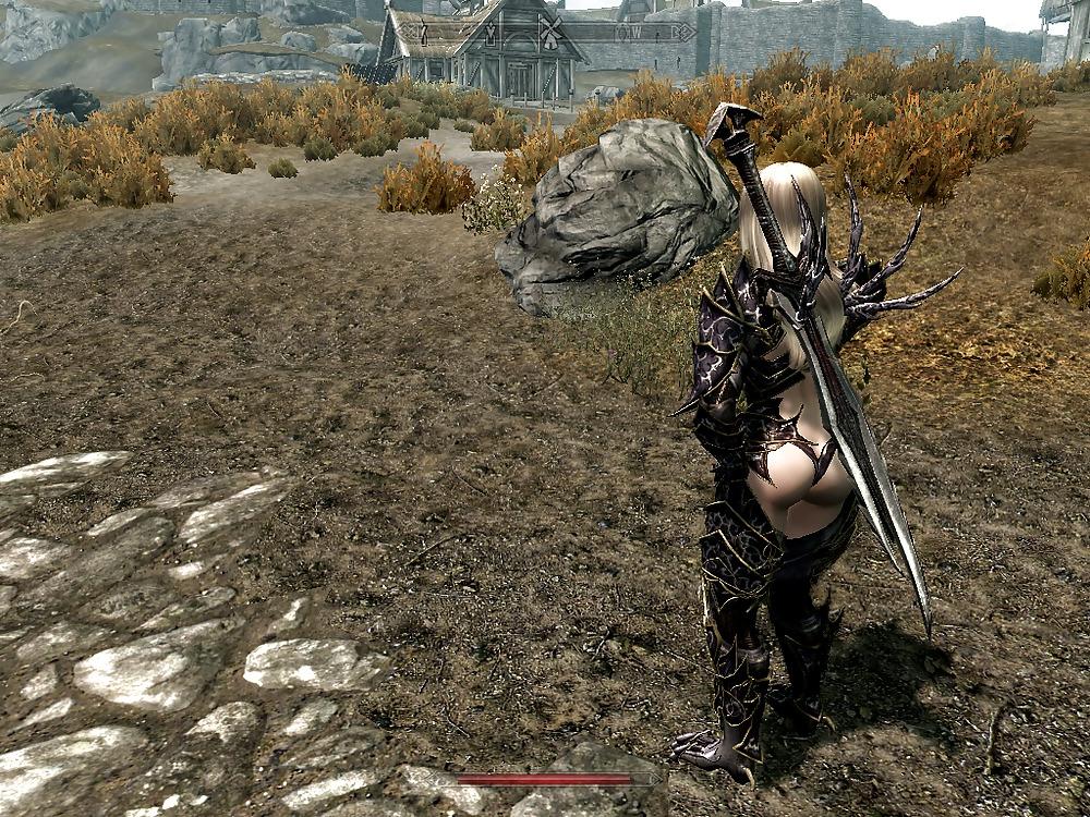 19P Sexy Game Babes