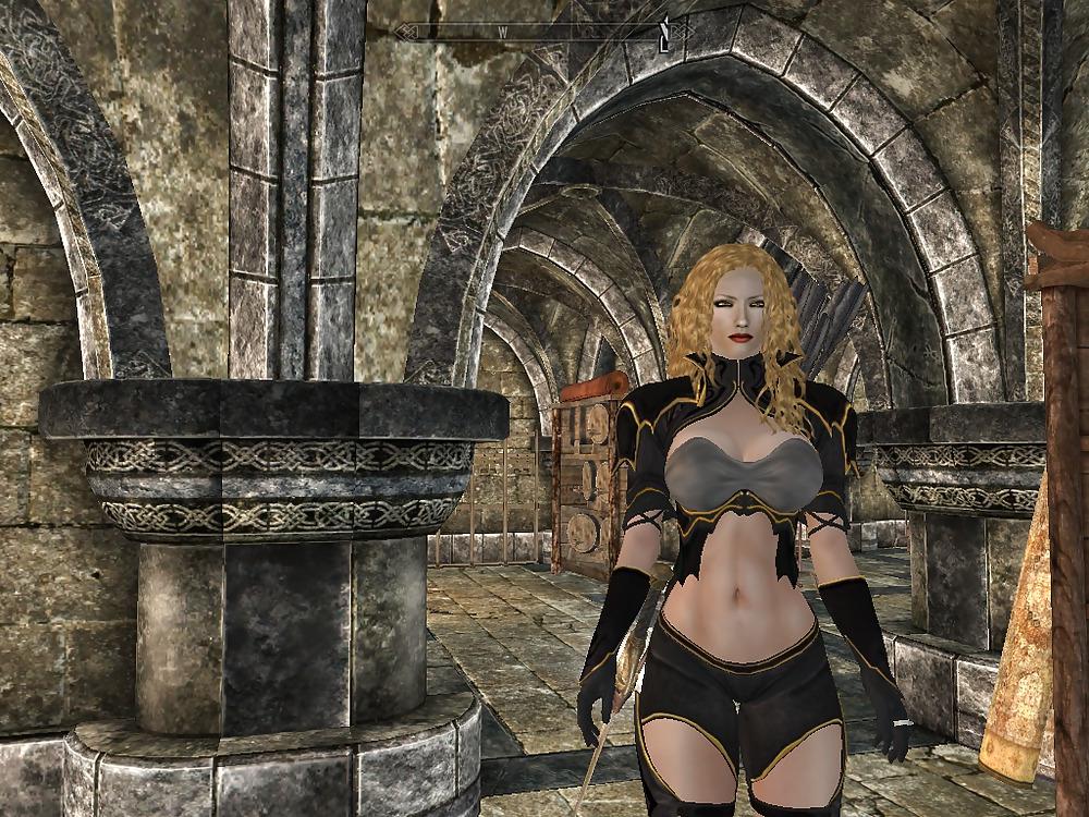 19P Sexy Game Babes