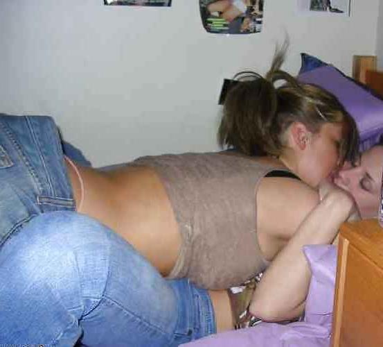 25P Queens in jeans LXI
