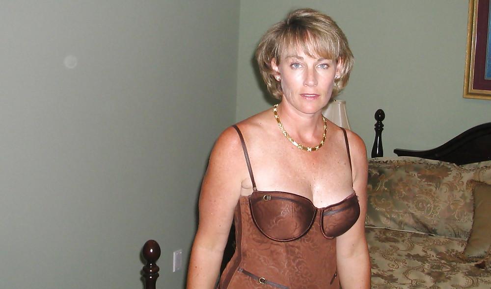 25P She's A Wonderful Cougar
