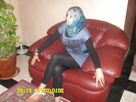 25P Hijab very sexy cam pic