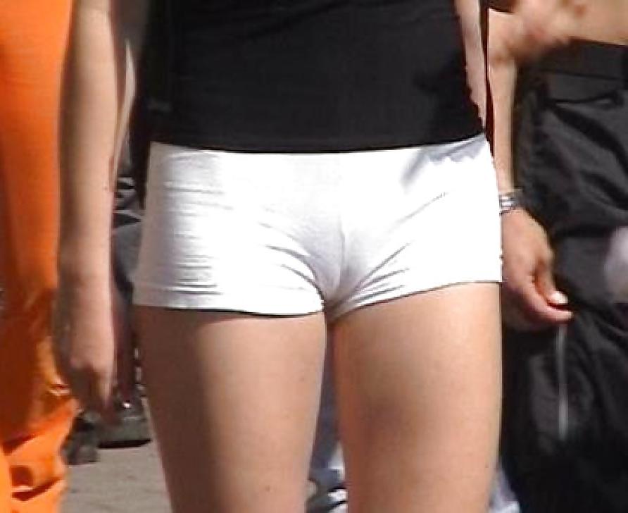 22P Camel Toes