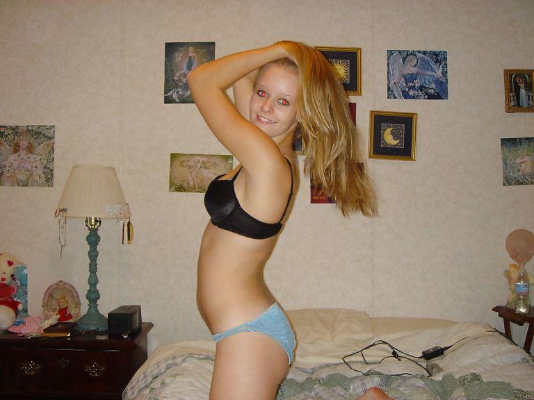 13P Olivia show herself -coolbudy