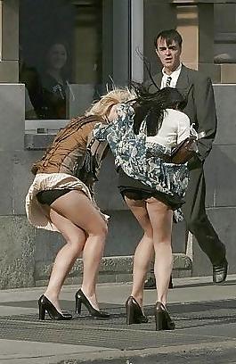 11P Voyeur Pics...