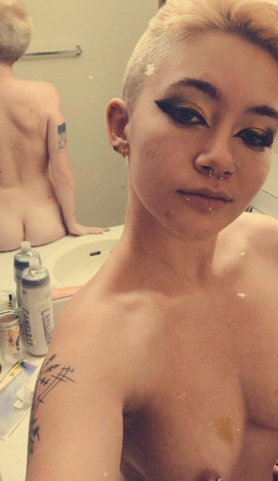 9P Shy Slytherin nude