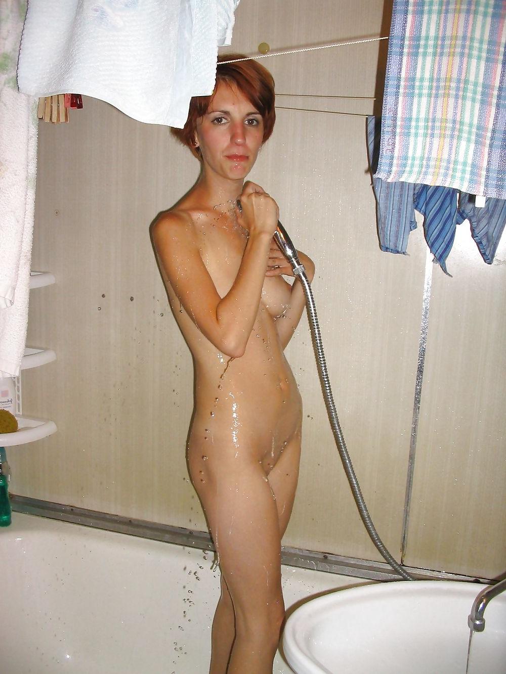 14P SKINNY BLONDE AMATEUR