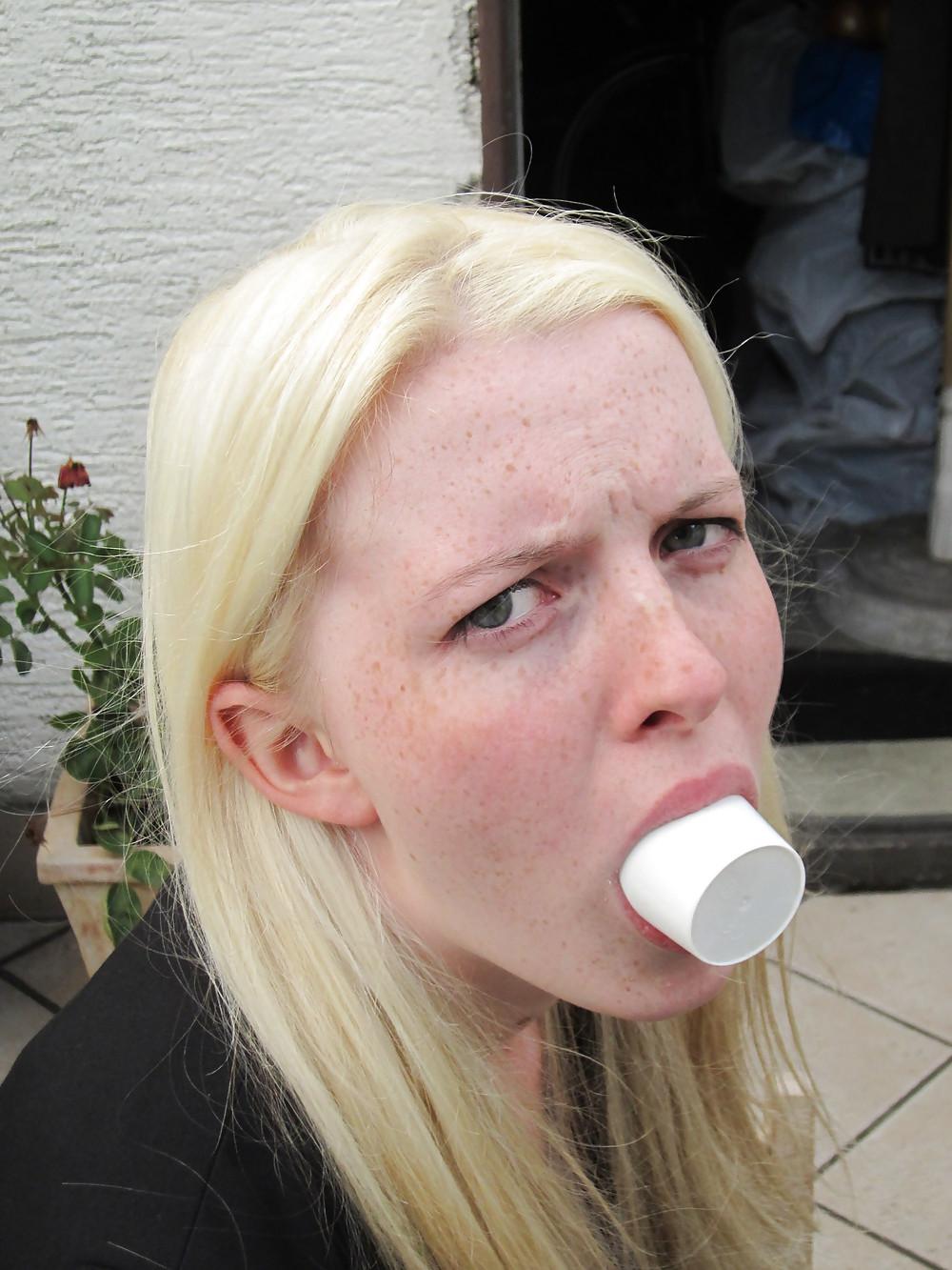 25P Deutsche Schlampen - Isabelle