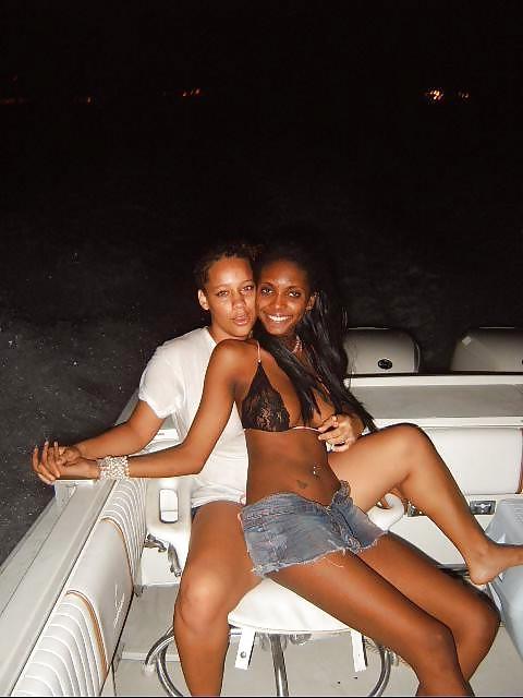 15P Ebony Les Couple From:  EbonyMeet.us