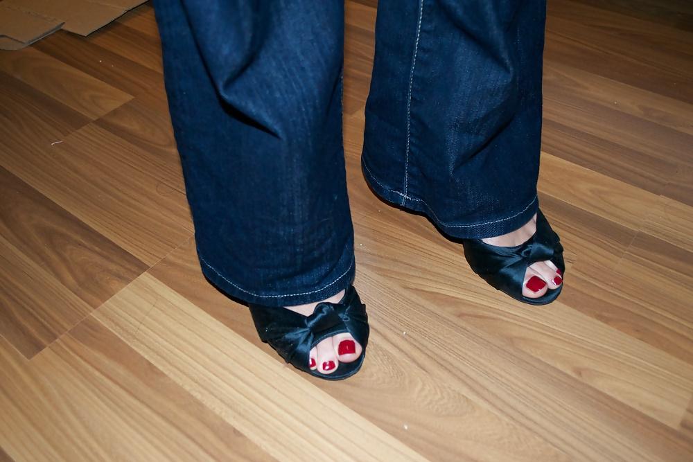 9P Schwarze Peep-Toe-Schuhe