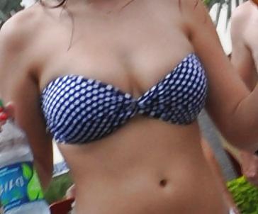 18P Chick Eating a Churro - Public Candid Voyeur