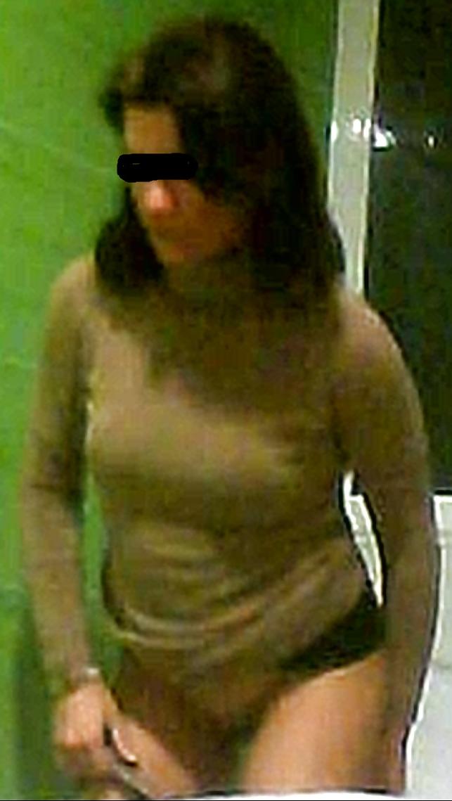 15P Mature spy ass Mariam
