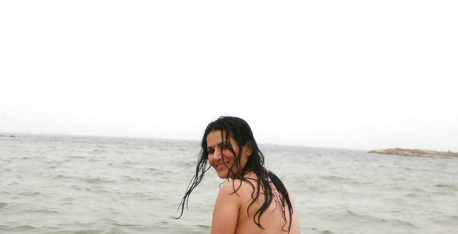 12P Indian hot mom