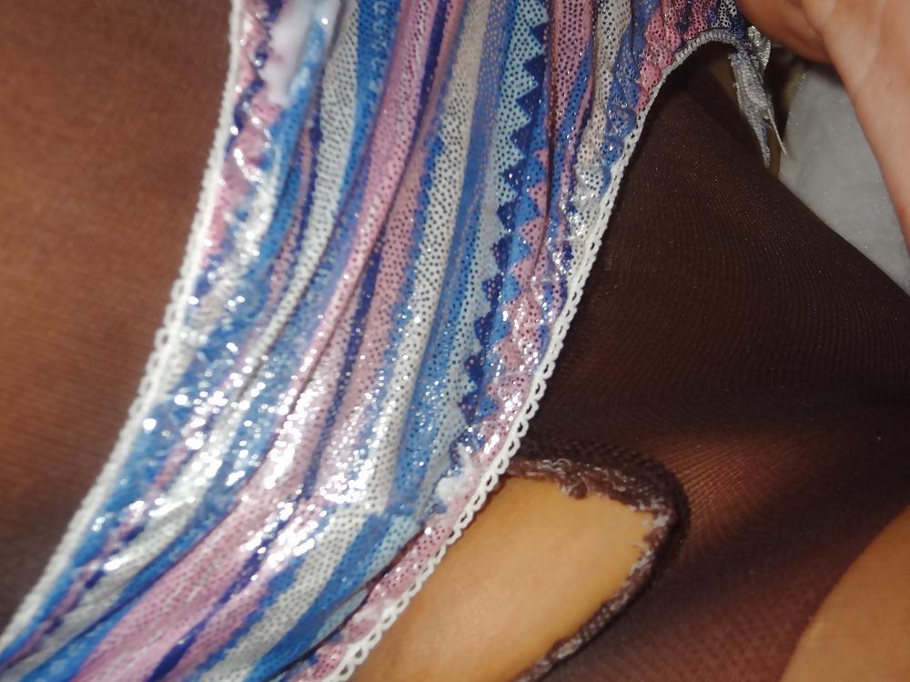 21P Shiny Panties over tights...Cumshot