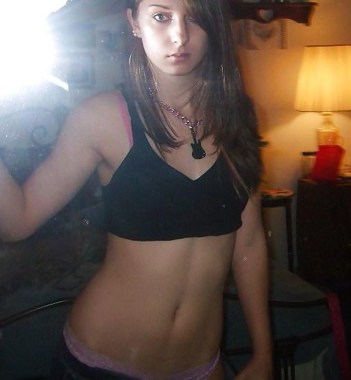 25P Hot teen in front of camera