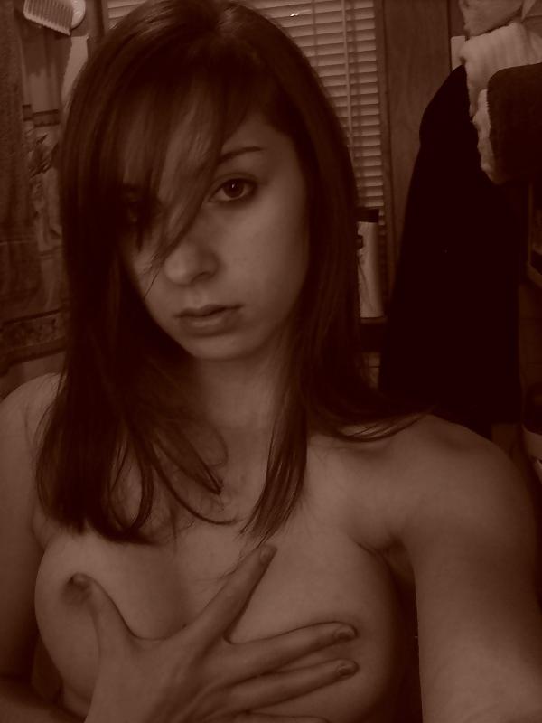 25P Hot teen in front of camera