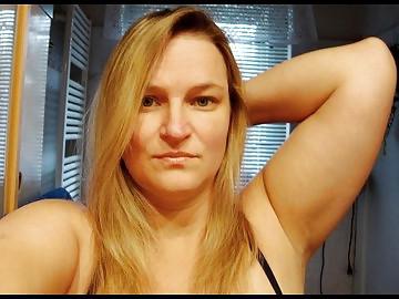 24P MILF Yvonne aus Berlin