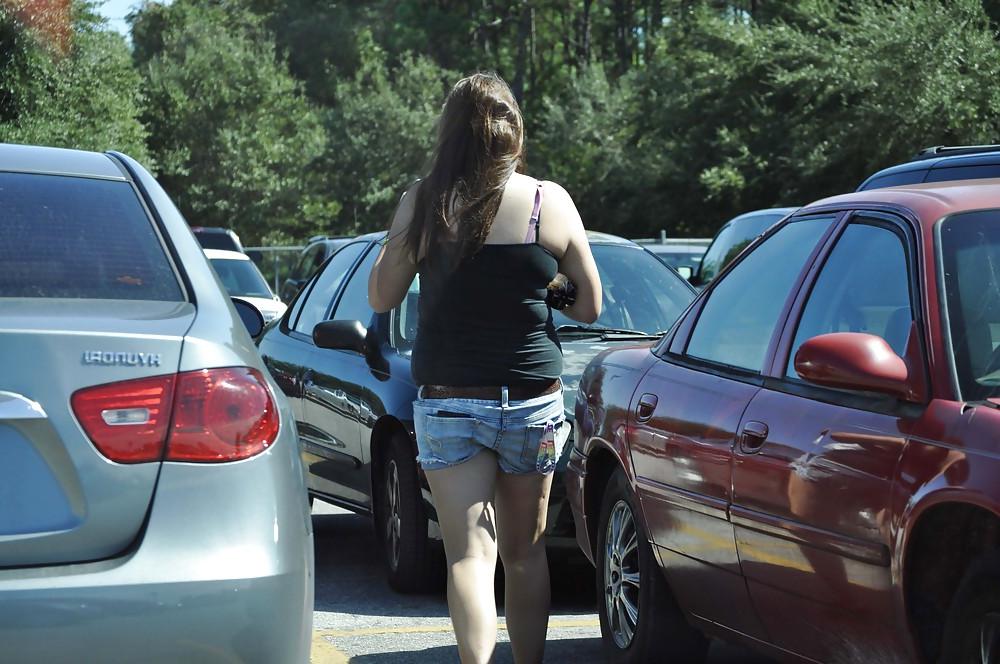 9P Muffin Top - Too Big for these Jean Shorts!