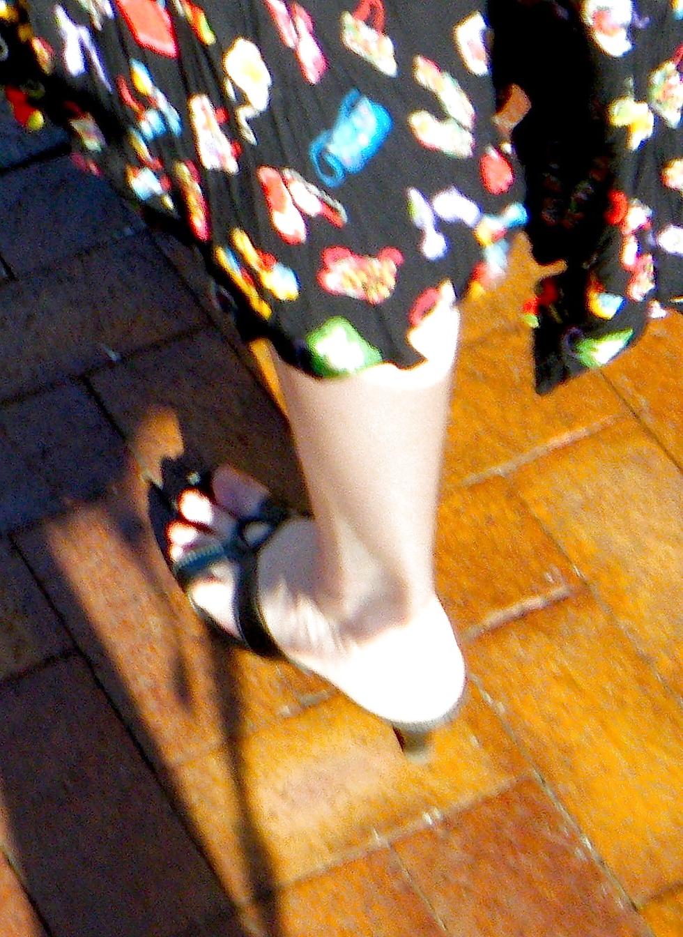 24P Pretty Women's Feet in Strappy Heels - No Trannies