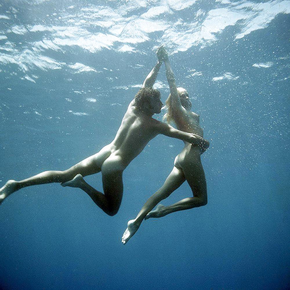 25P Skinny Dipping LIV