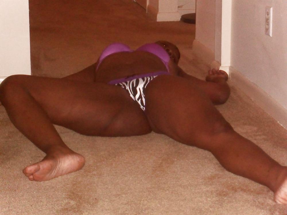 5P Sexy Chocolate posing in lingerie
